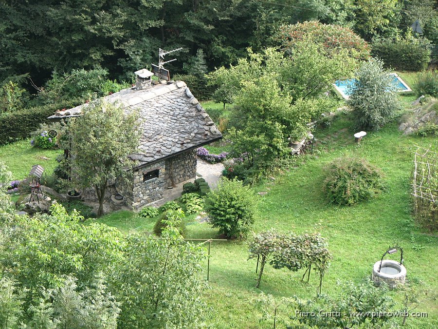 maslnaa-curo 187.jpg - ..e con vista sulla sottostante carina  Baita Clef